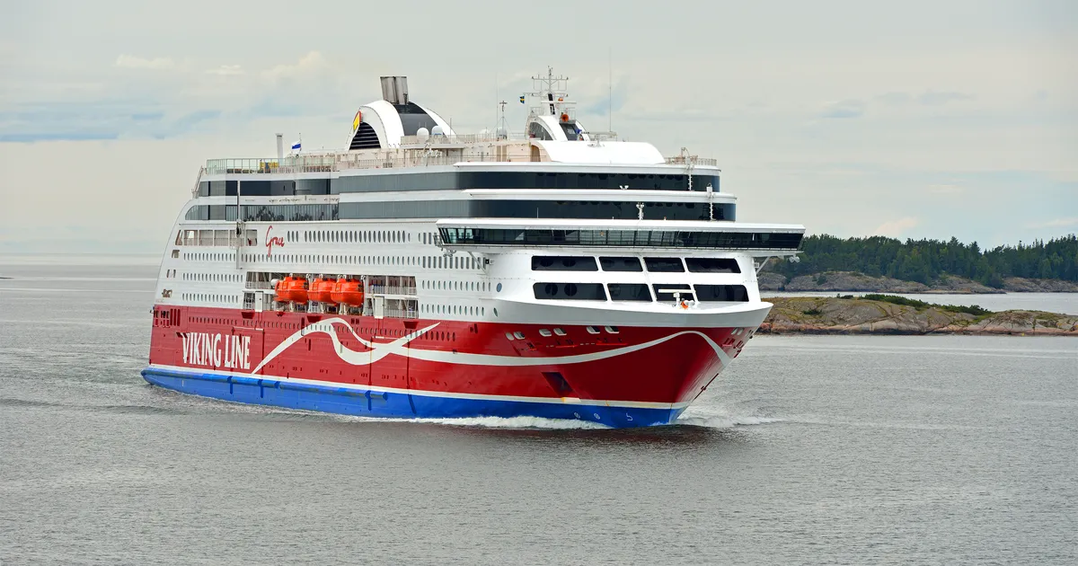 Grupivägistamine Viking Line’i laeval: Soomes astus kolm meest kohtu ette
