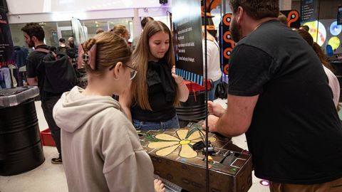 LIINA KANTER ⟩ Tüdrukuid tuleb IT ja inseneriteaduste erialadele suunata