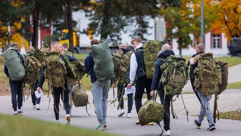 Ajateenistust alustab ainult 700 noort