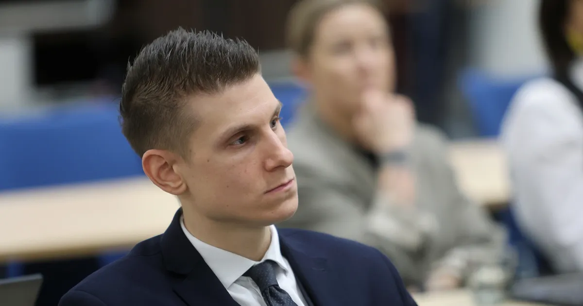 VIDEO ⟩ Striimerist poliitik Kris Kärner jagab, keda ta presidendivalimistel toetab: feministist lesbi oleks räigem valik