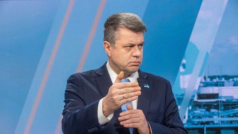 URMAS REINSALU ⟩ Valitsus peab astuma kolm sammu, et erakonnad saaksid arutada riigi rahanduse sihte tulevikuks