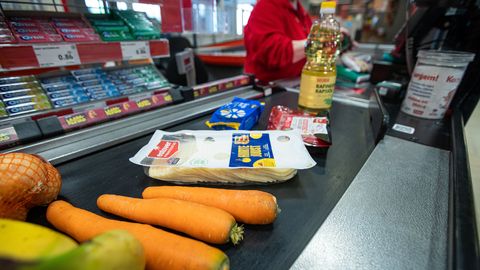 HEIDO VITSUR ⟩ Eesti pole kuidagi erandlik riik, käibemaksu alandamine peab jõudma toiduainete hindadesse