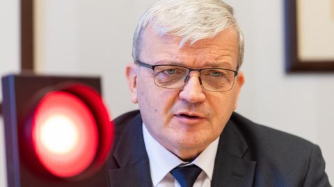 Arhitekt: linnapea Raudsepp tulistas arhitektuuri teemal sõna võttes endale jalga