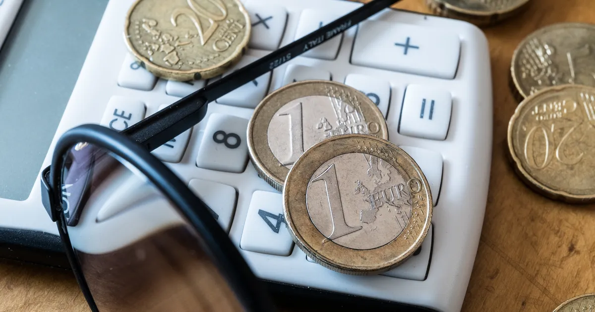 Uus pensionikalkulaator näitab tulevast pensioni kolmest sambast korraga