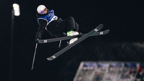 Kelly Sildaru jõudis MK-etapil rennisõidus finaali