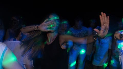 PEREKONNA VIGA ⟩ Ameeriklannal läks teismelise poja sünnipäev nii käest ära, et teda ootab ees vanglakaristus