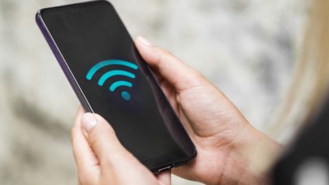 Microsoft hoiatab: Venemaaga seotud häkkerid sihivad hotellide WiFi-võrke