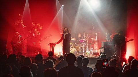 INTERVJUU ⟩ Reedel kallavad Kosmikud tumedust teie kevadesse