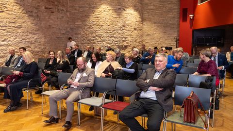 FOOKUS ⟩ Mida teha, et Eesti elaks kaua ja õnnelikult? Tänasest ei piisa, homset on vaja!