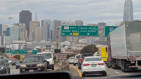 REPORTAAŽ ⟩ Maailm on muutunud: Ränioru eestlased tehisaru revolutsiooni keskel