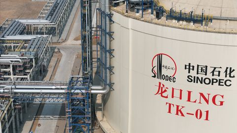 Hiina valmistus Iraani naftakriisiks intensiivselt