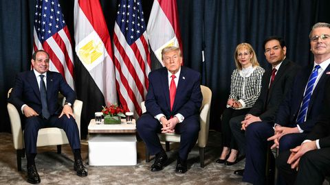 FOTO ⟩ Trump kinkis lähimatele liitlastele ühesugused kingad, Rubio jalanumbriga pani aga puusse