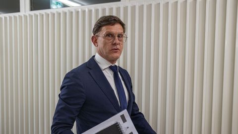 FOTOD ⟩ Kohtunik seadis pankrotis Jan Uuspõllu teenistuse kahtluse alla: te olete ju tunnustatud näitleja, päris hõivatud inimene