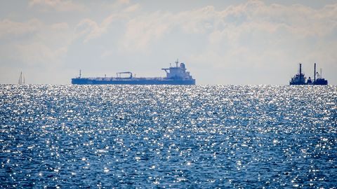 USA lubab ajutiselt teatud osa Venemaa nafta müüki