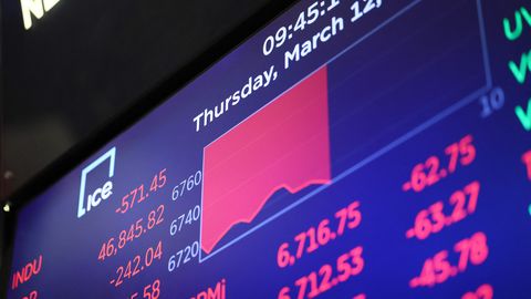 WSJ: Sõda möllab, tankerid põlevad, aga aktsiaturg ei paanitse. Esialgu