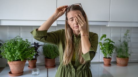 5 populaarset toitu, mis võivad olla sinu piinava peavalu tegelik põhjus