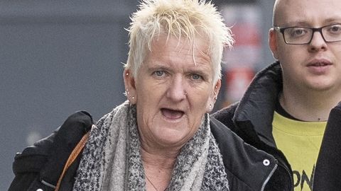 ÕUDUSTEMAJA ⟩ Kasutütart 25 aastat vangis hoidnud ja piinanud naine mõisteti pikaks ajaks vangi