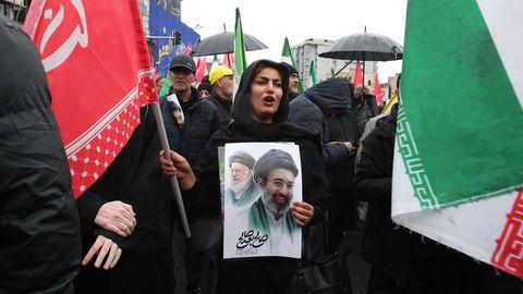 USA väitel on Iraani kõrgeim juht vigastatud ja ilmselt moondunud välimusega