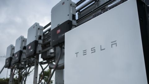 WSJ: Elon Muski Tesla hakkab brittidele elektrit pakkuma