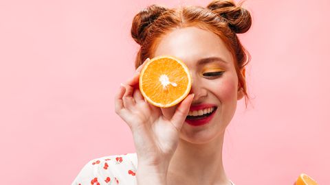 Immuunsuse imerelv või kaval müügitrikk? Kogu tõde C-vitamiinist