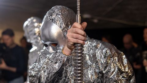 GALERII ⟩ Eesti Kunstnike Liidu aastanäitus avati suure pauguga