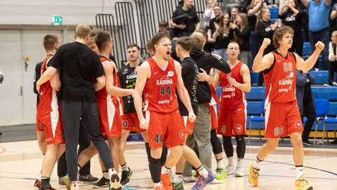 ESIMENE VAATUS ⟩ Karud kannatasid lõpuni ja võitsid veerandfinaali avamängus teisel lisaajal Haljalat