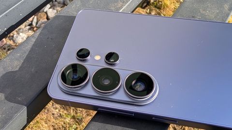 ARVUSTUS ⟩ Galaxy S26 Ultra: privaatsusekraan ja tehisaru aitavad troonil püsida