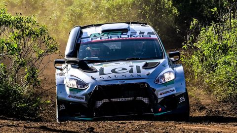 VÕIGAS VIDEO ⟩ Eesti rallimehe kaardilugeja lajatas liigesest väljunud sõrme ise tagasi paika