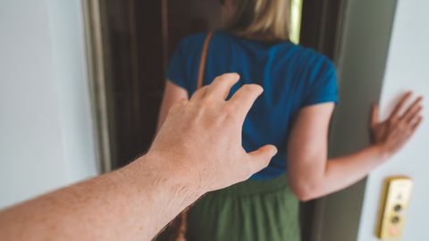 «Noh, just sellisteks puhkudeks on mul olemas püstol»