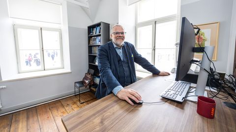 Arne Merilai esitleb raamatut, mis annab lugejale ettekujutuse tema elutööst