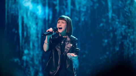 Anne Veski kiidab telesaate «Laul ja tants» noort osalejat: oma unistuse poole tuleb julgelt püüelda!