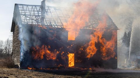 Lääne-Harju vallas hukkus elumaja tulekahjus inimene
