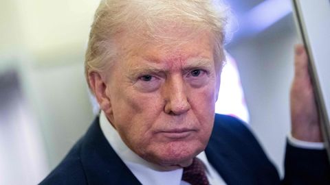 KUUM TURG ⟩ Ärimehed ja ajakirjanikud pakuvad Trumpi eranumbri «ostmiseks» nii raha kui kontakte