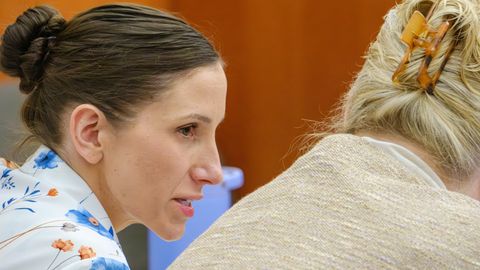 ŠOKEERIV PÖÖRE ⟩ Abikaasa kaotuse järel leinast lasteraamatu kirjutanud ameeriklanna mõisteti mehe tapmises süüdi