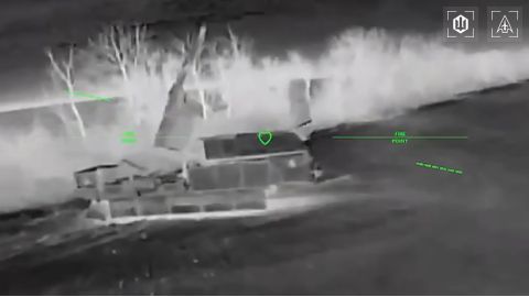 VIDEO ⟩ Ukraina droonid paljastasid Vene pettemängu: «S-300» osutus kastidest tehtud peibutiseks