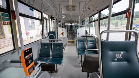 «Ta haaras mu reitest!» Noor naisterahvas langes ühistranspordis väidetava ahistamise ohvriks, kaasreisjad aga ei reageerinud