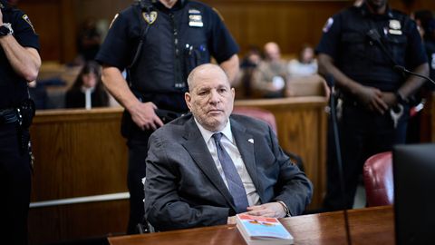 TŠEKID TULEVAD ⟩ Kuidas Harvey Weinstein trellide taga ikka raha teenib