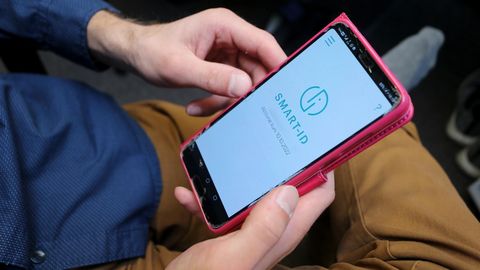 Kelmid said inimestelt kätte tuhandeid eurosid