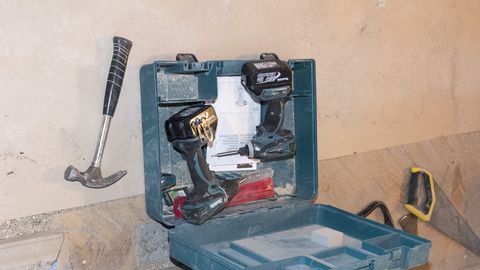 KÜSITLUS ⟩ Enam kui pooled ehitustööde tellijad ei sõlmi ehitajaga lepingut