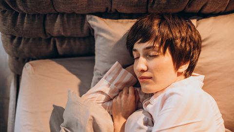 Kas magada padjaga või ilma – kumb on kasulikum?