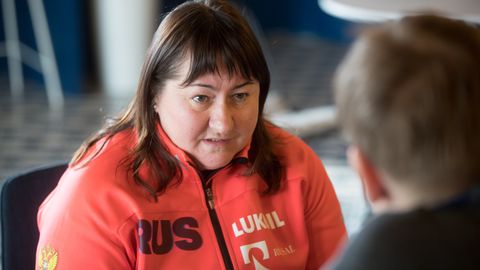 Jelena Välbe peab Venemaa suusaliidu juhi kohalt lahkuma