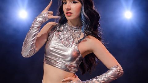 ANNA KAVTARADZE ⟩ Tegelen nii korea kultuuri tarbimise kui ka selle populariseerimisega