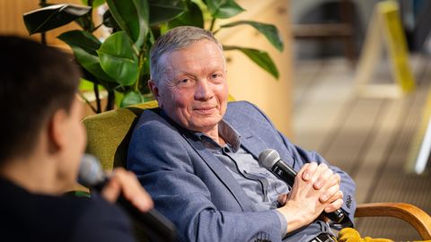 Raamatute edetabeli esikohta hoiab kolmandat nädalat üks Eesti kirjanduse mõjukamaid autoreid