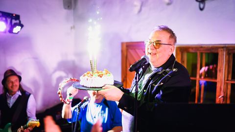 GALERII ⟩ Meie Mees ja Aivar Riisalu 65. juubel Pärnus. Vaata, kes käisid kohal!