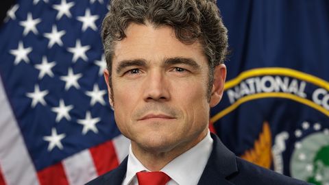 IRAANI SÕDA ⟩ Trumpi tagasiastunud luurejuht: Ameerika sekkumine on enamasti tekitanud kaose