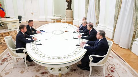 EL on sügavalt mures teadete pärast, et Ungari lekitas Moskvale teavet
