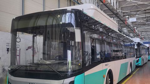 Tallinnas jõuavad peagi liinile uued gaasibussid