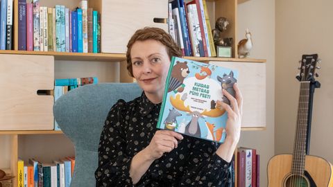 INTERVJUU ⟩ Tuulike Kivestu: «Sa ei pea olema rahvakommete fanaatiline praktiseerija, et väärtustada oma juuri»