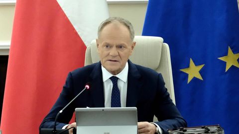 ORBÁN RAHAL EES ⟩ Tusk ütles välja täpse Ungari poolt blokeeritud Poola kaitserahastu summa