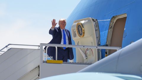 Trump tegi karmi otsuse: USAsse reisijaid ähvardab 15 000 dollari suurune tasu